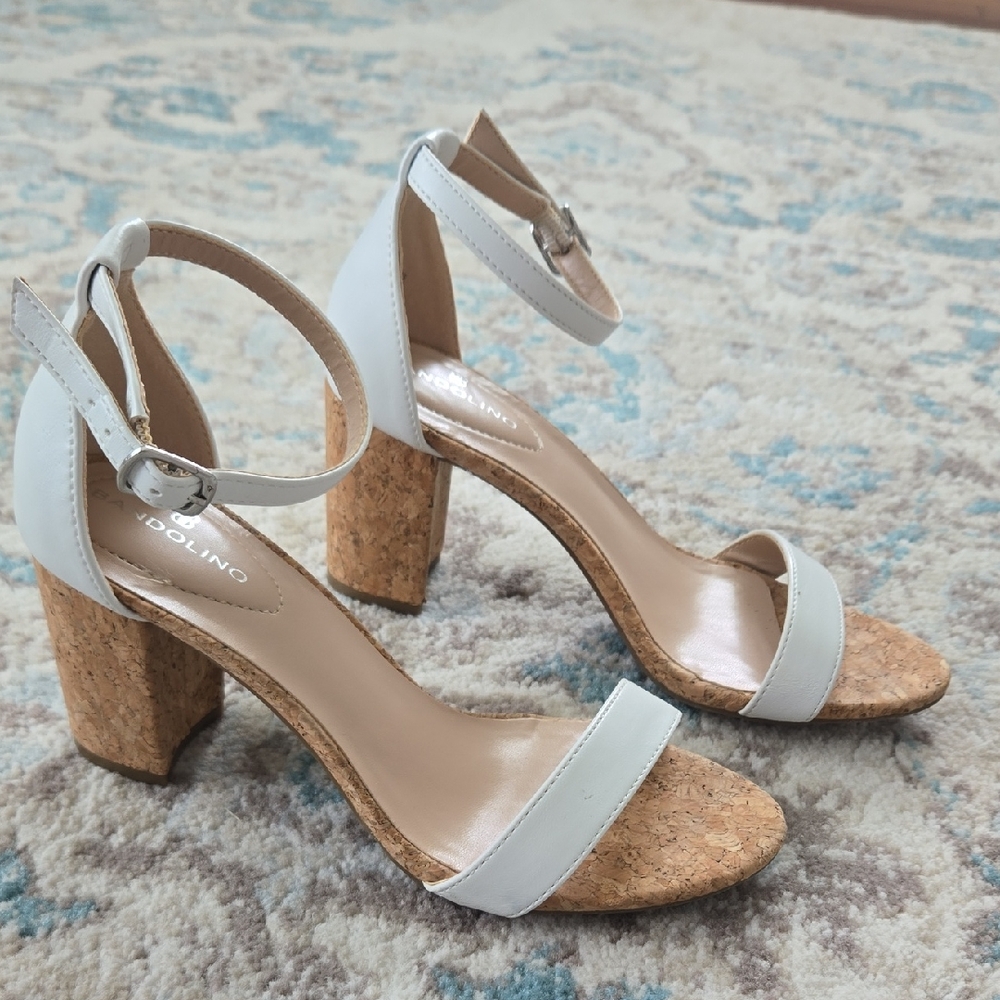 Bandolino White Cork Sandals Sz. 5.5